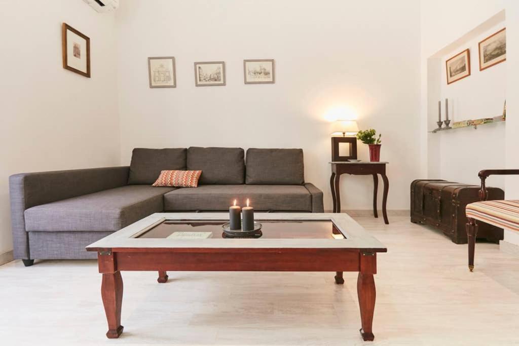Ferienwohnung Original Y Coqueto Apartamento Junto A Plaza Mayor Madrid Exterior foto
