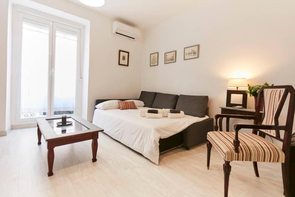 Ferienwohnung Original Y Coqueto Apartamento Junto A Plaza Mayor Madrid Exterior foto